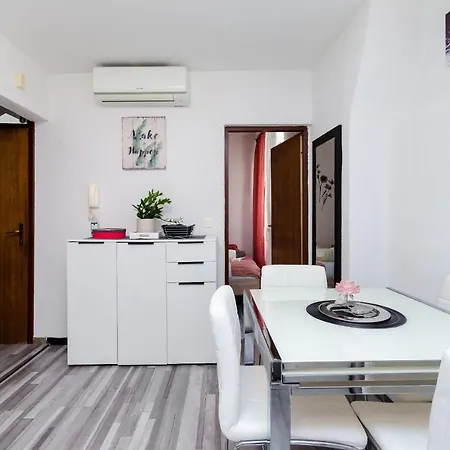 Apartment Mare