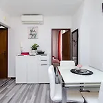 Apartment Mare